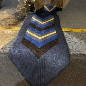 x’Andrini Men’s Necktie NEW